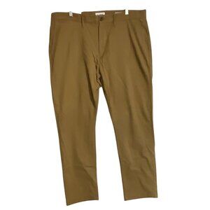 Goodfellow Co Pants Mens 38 The Every Wear Athletic Chino in Brown Measure 38x31